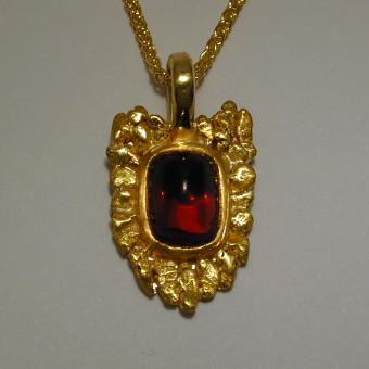 3.22c Rhodolite Garnet Cab